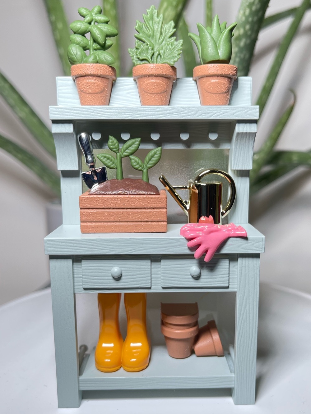 BATH and BODY WORKS Gardening Potting Bench Wallflower Plugin
